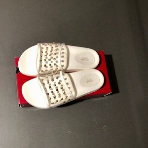 Jennifer Lopez slides